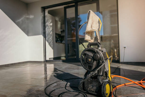 Best Deck and Patio Pressure Washing in Chisholm, MN